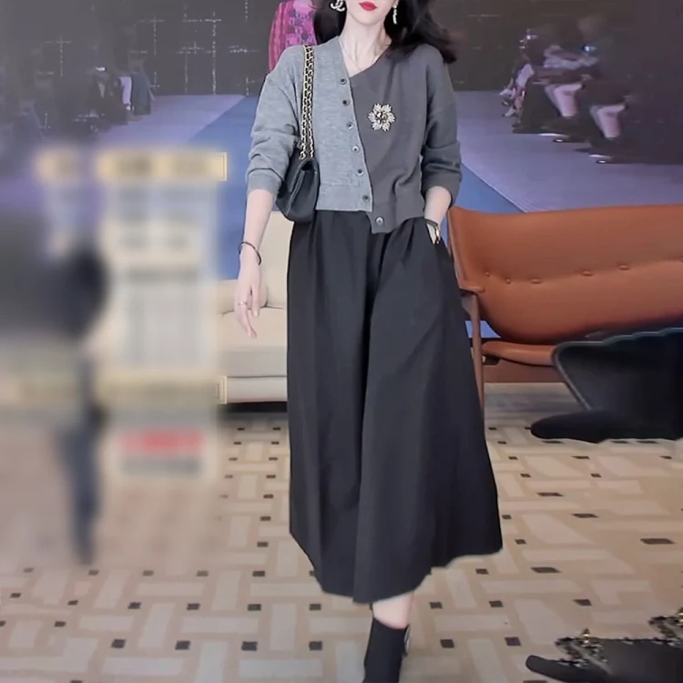 【限時活動 貨到付款】針織假兩件連衣裙,上身減齡顯氣質! 【限時活動 貨到付款】針織假兩件連衣裙,上身減齡顯氣質!